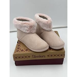 Skechers Campfire Slipper Bootie Boot Blush Pink Faux Fur Size 7.5 Memory Foam
